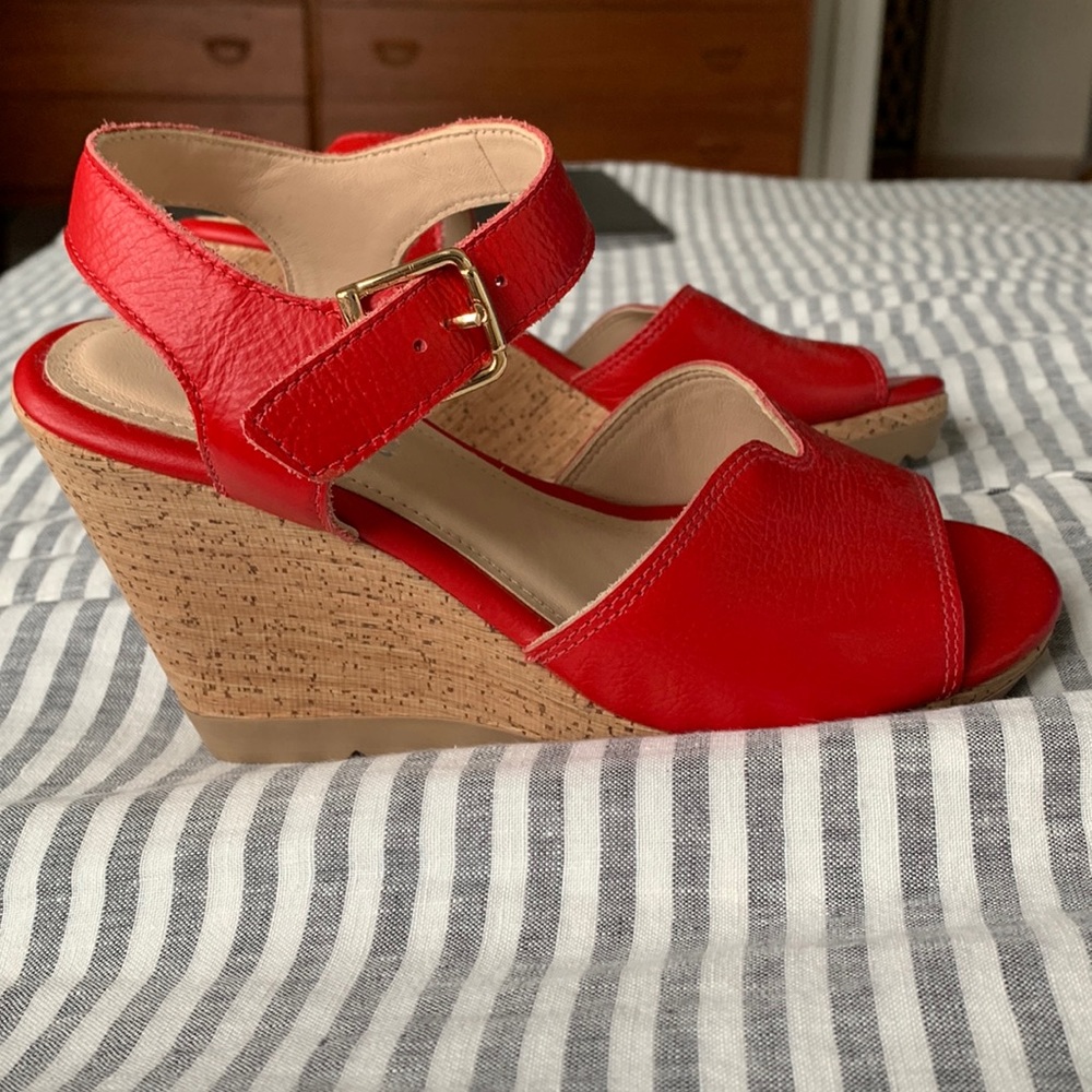 Red leather and cork wedge sandals